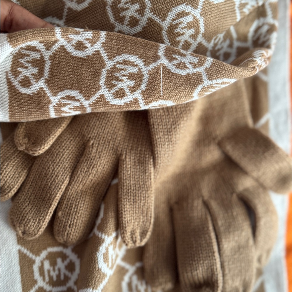Michael Kors Tan and White Scarf and Gloves Set